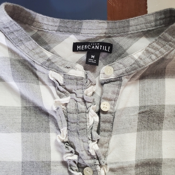 J. Crew Mercantile Flannel Popover Shirt Womens Medium Gray White Check Ruffle - Picture 3 of 7